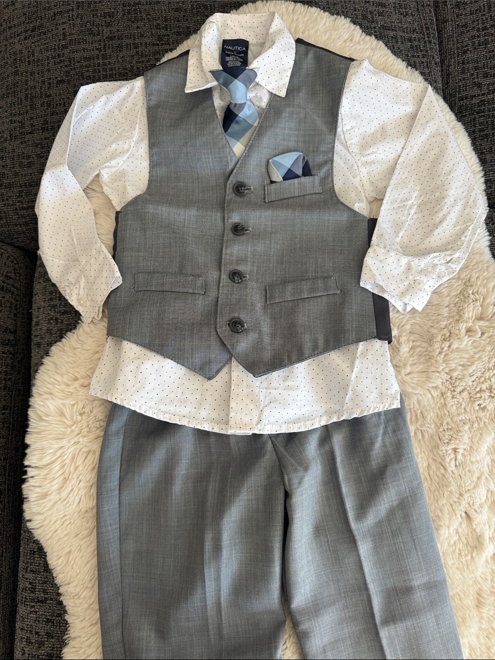 Nautica Boys Size 5 Suit Set